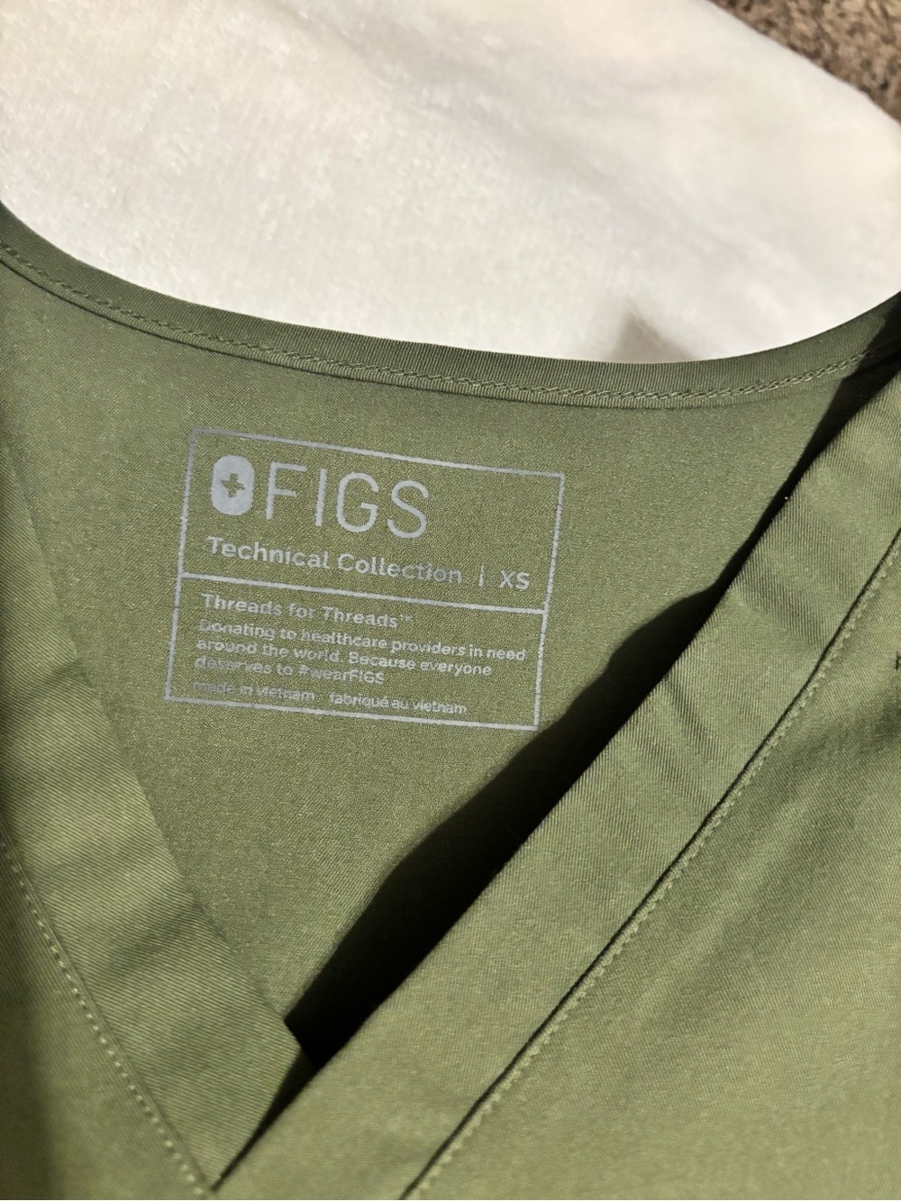 Figs Olive Green Track Joggers Catrina top - Picture 4 of 7